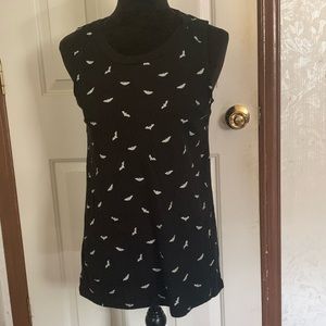 🥰EUC Fifth Sun White-and-Black Bats Tanktop